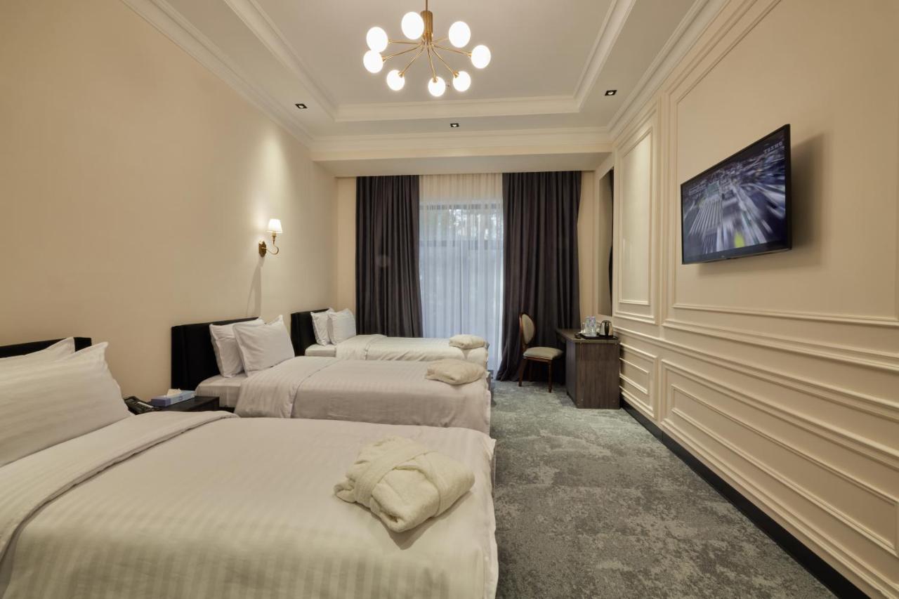 Continental Hotel Samarkand Esterno foto